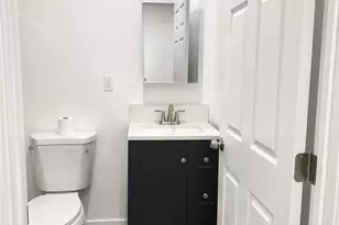7918 Hazeltine Ave, Panorama City, CA 91402 - Photo 13