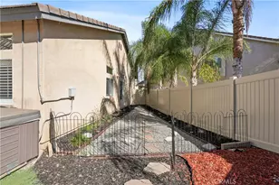 39528 Montebello Way, Murrieta, CA 92563 - Photo 39