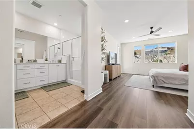 27262 Narrowleaf Willow Lane, Valencia, CA 91381 - Photo 13