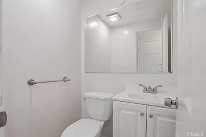 19208 Avenue Of The Oaks #G, Newhall, CA 91321 - Photo 9