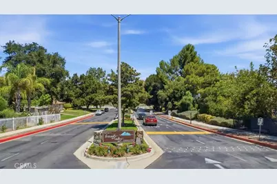 19208 Avenue Of The Oaks #G, Newhall, CA 91321 - Photo 23