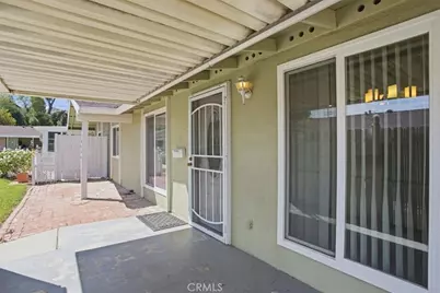 19208 Avenue Of The Oaks #G, Newhall, CA 91321 - Photo 13