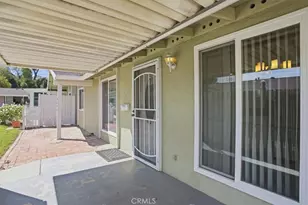 19208 Ave Of The Oaks, Newhall, CA 91321 - Photo 13