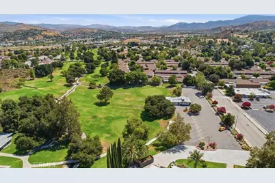 19208 Avenue Of The Oaks #G, Newhall, CA 91321 - Photo 19