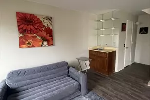 10215 Variel, Chatsworth, CA 91311 - Photo 11