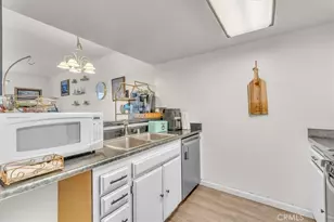 865 S B St, Oxnard, CA 93030 - Photo 15