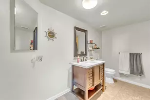 865 S B St, Oxnard, CA 93030 - Photo 19