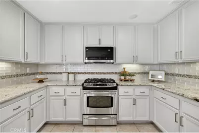 21149 Lone Star, Saugus, CA 91390 - Photo 15