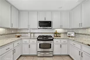 21149 Lone Star, Saugus, CA 91390 - Photo 15