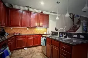 24081 Stone Creek, Valencia, CA 91354 - Photo 3