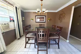 302 E Ave R 11, Palmdale, CA 93550 - Photo 5