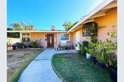 302 E Avenue R11, Palmdale, CA 93550 - Photo 1