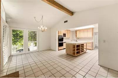 11345 Dona Lola Drive, Studio City, CA 91604 - Photo 11