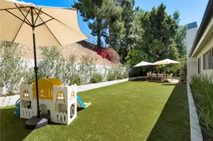17259 Westbury Dr, Granada Hills, CA 91344 - Photo 39