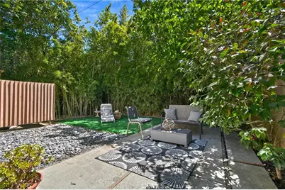 5036 Catalon, Woodland Hills, CA 91364 - Photo 53