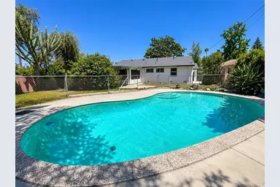 7509 Sunnybrae, Winnetka, CA 91306 - Photo 3