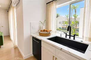 1233 N Laurel, West Hollywood, CA 90046 - Photo 9