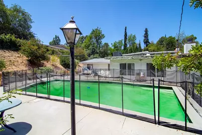 5614 Oso Avenue, Woodland Hills, CA 91367 - Photo 21