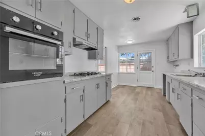 44933 16th, Lancaster, CA 93534 - Photo 5