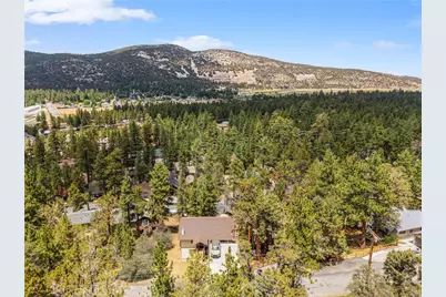 137 E Starr Dr, Big Bear City, CA 92314 - Photo 35