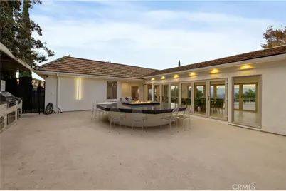 4651 Ellenita Avenue, Tarzana, CA 91356 - Photo 55