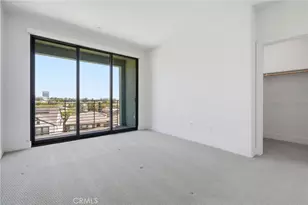 315 Waters Park Cir, San Mateo, CA 94403 - Photo 25