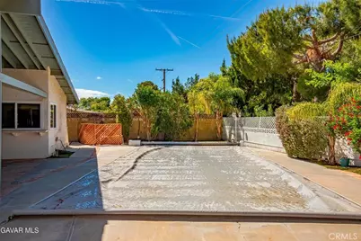 2715 W Avenue J12, Lancaster, CA 93536 - Photo 33