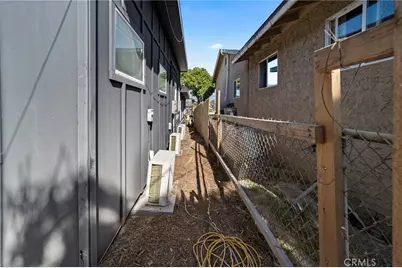 2530 Ganahl, Los Angeles, CA 90033 - Photo 39