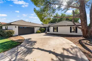 43037 Sachs Dr, Lancaster, CA 93556 - Photo 5