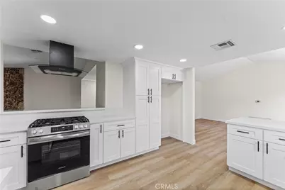 43037 Sachs Dr, Lancaster, CA 93556 - Photo 23