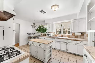44449 Loneoak, Lancaster, CA 93534 - Photo 15