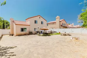 1745 E Norberry St, Lancaster, CA 93535 - Photo 33