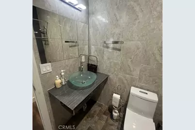 8901 Eton Avenue #11, Canoga Park, CA 91304 - Photo 9