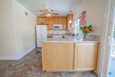 25349 Via Telino, Valencia, CA 91355 - Photo 29