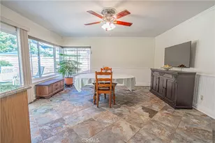 25349 Via Telino, Valencia, CA 91355 - Photo 33