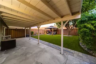 16710 Shinedale Dr, Canyon Country, CA 91387 - Photo 27