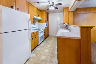 23328 Bassett St, West Hills, CA 91307 - Photo 11