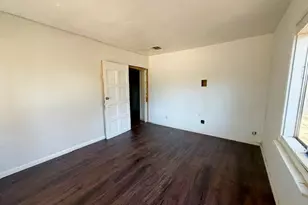 15741 Wyandotte St, Van Nuys, CA 91406 - Photo 5