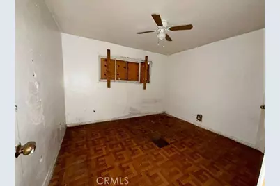 15741 Wyandotte Street, Van Nuys, CA 91406 - Photo 13