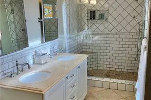 21646 Dumetz, Woodland Hills, CA 91364 - Photo 37