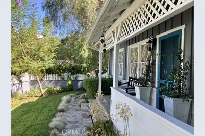 21646 Dumetz, Woodland Hills, CA 91364 - Photo 3