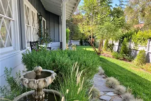 21646 Dumetz, Woodland Hills, CA 91364 - Photo 7