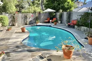 21646 Dumetz, Woodland Hills, CA 91364 - Photo 41