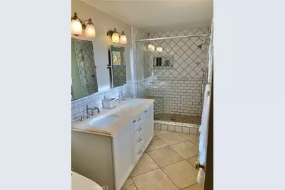 21646 Dumetz, Woodland Hills, CA 91364 - Photo 37