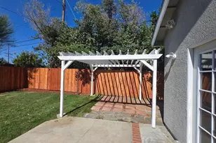 17001 Cantara, Lake Balboa, CA 91406 - Photo 31