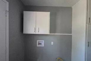 17001 Cantara, Lake Balboa, CA 91406 - Photo 21