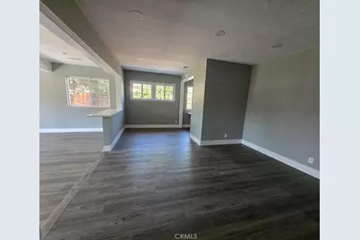 17001 Cantara, Lake Balboa, CA 91406 - Photo 9