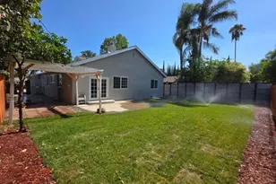 17001 Cantara, Lake Balboa, CA 91406 - Photo 27