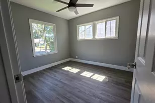 17001 Cantara, Lake Balboa, CA 91406 - Photo 17