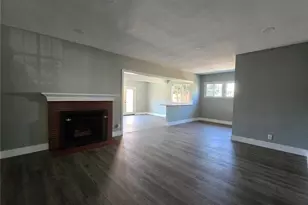 17001 Cantara, Lake Balboa, CA 91406 - Photo 7